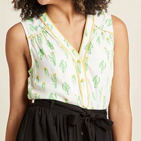 ModCloth Cafe Au Soleil Cactus Rain Print Sleeveless Top - Picture 1 of 4